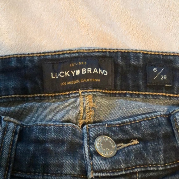 Lucky Brand Jeans - Picture 4 of 8